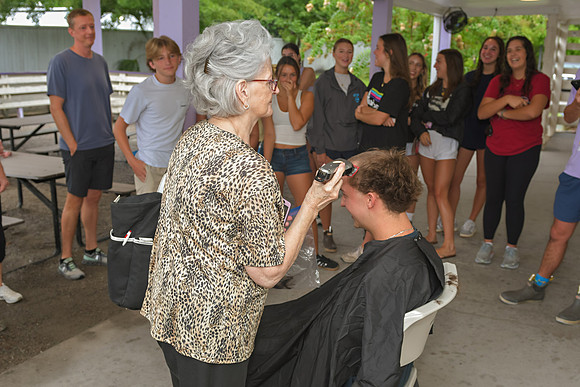Austin-Buzz-Cut-Day-037