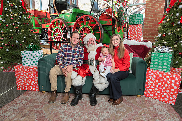 The Charleston Santa 2024-Dec15-3091