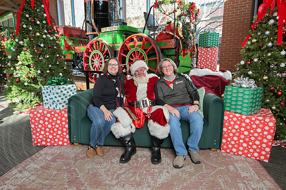 The Charleston Santa 2024-Dec14-2599