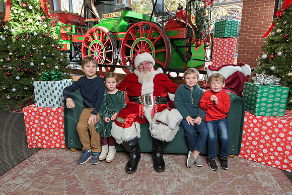 The Charleston Santa 2024-Dec7-1466