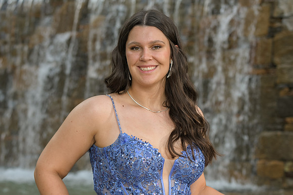 RKPhoto-2024-FallsPark-PromPics-108