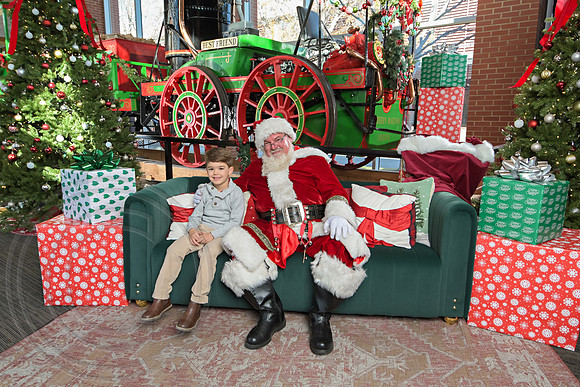 The Charleston Santa 2024-Dec14-2621
