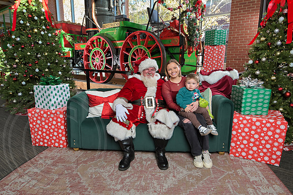The Charleston Santa 2024-Dec7-1369