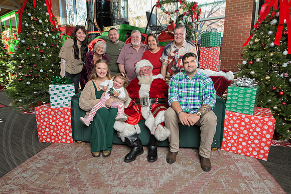 The Charleston Santa 2024-Dec15-3170