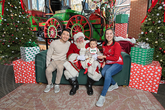 The Charleston Santa 2024-Dec14-2691