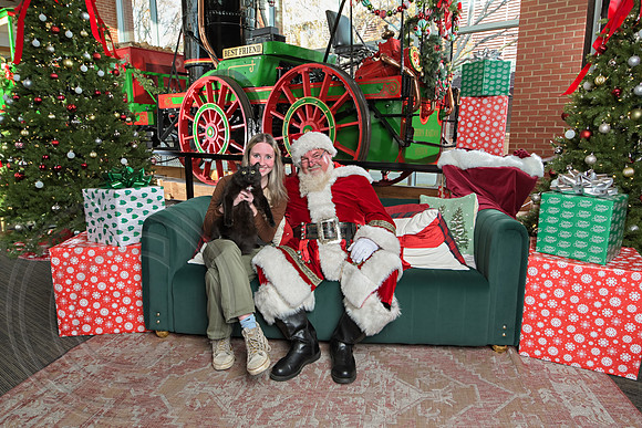 The Charleston Santa 2024-Dec14-2736