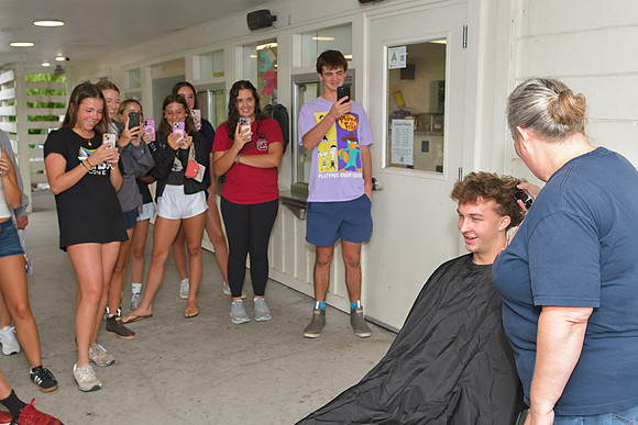 Austin-Buzz-Cut-Day-006