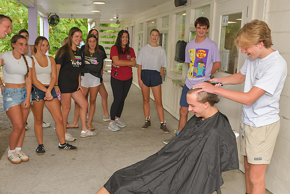 Austin-Buzz-Cut-Day-073