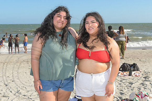 RKPhoto-CofC-2025-SpectraBeachDay_065