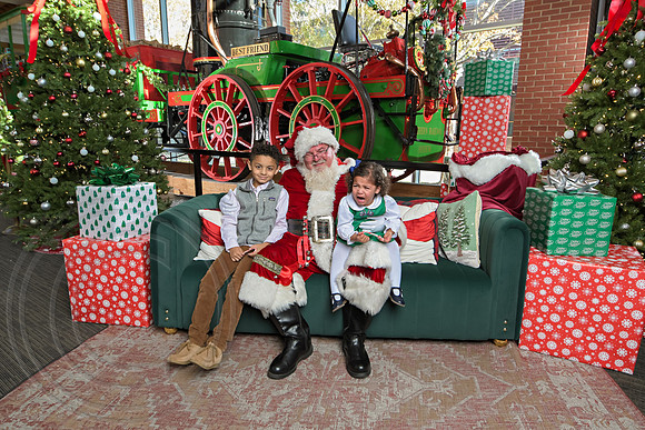 The Charleston Santa 2024-Dec7-1386