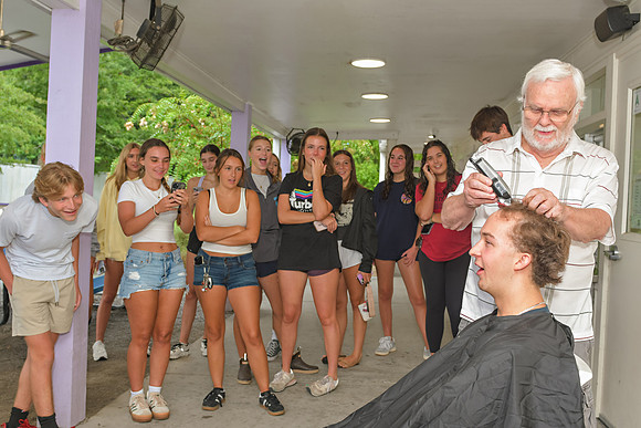 Austin-Buzz-Cut-Day-025