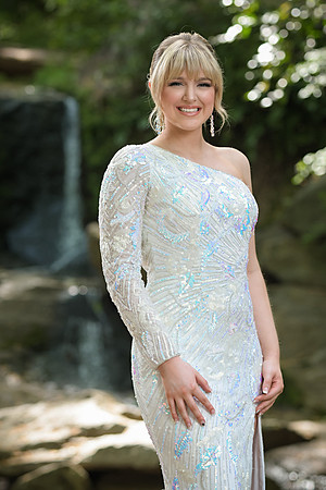 RKPhoto-2024-FallsPark-PromPics-24