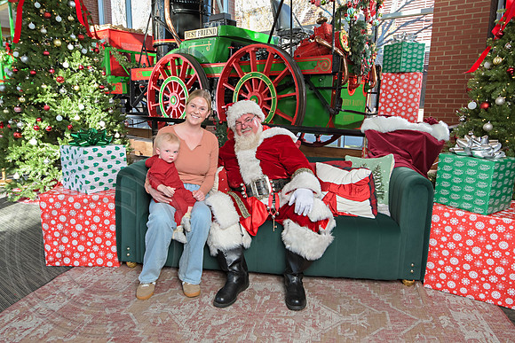 The Charleston Santa 2024-Dec14-2646