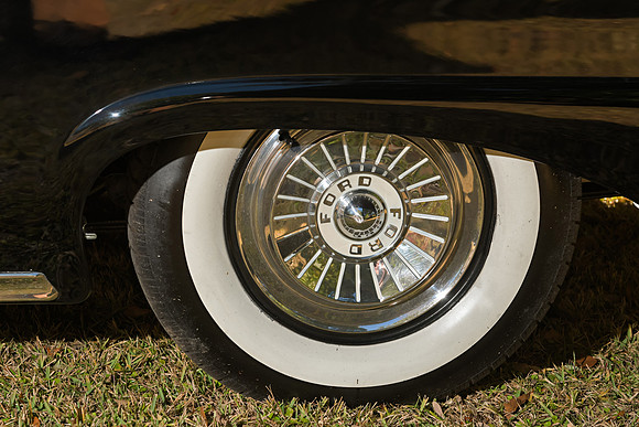 RKPhoto-1957FordFairlane-032
